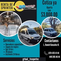 Autobús GR Turismo sobre carretera